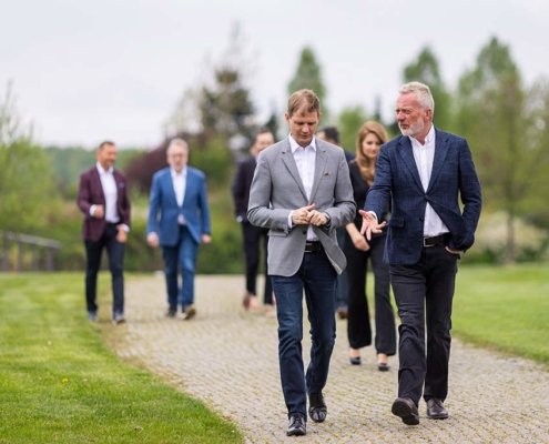W dniu 1 lipca 2021 roku Fundacja Wolności Gospodarczej została oficjalnie zarejestrowana. Fundacja Wolności Gospodarczej dąży do tego by Polska była krajem zamożnym i otwartym, w którym społeczeństwo korzysta z wysokiego poziomu wolności gospodarczej i innych wolności indywidualnych. Naszą misją jest inwestowanie w najbardziej wartościowe inicjatywy na rzecz wolności gospodarczej i tworzenie przestrzeni współpracy i integracji zwolenników wolnego rynku.