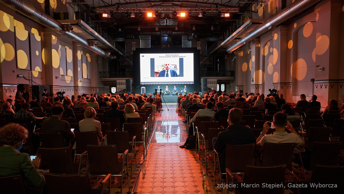 Weź udział w unikalnym, interdyscyplinarnym forum i poznaj ludzi ciekawych świata i nowych idei. XI edycja Igrzysk Wolności, największego i najważniejszego wydarzenia Fundacji Liberté!, w tym roku odbędzie się 18-20 października w Łodzi. FWG kolejny raz jest partnerem wydarzenia.