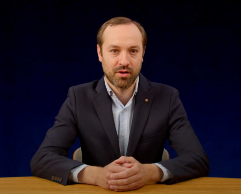Co przyniesie deregulacja? Czy Polska rzeczywiście staje się państwem nadopiekuńczym? Czy imigracja to szansa, a może zagrożenie? Marek Tatała, prezes FWG, w serii autorskich wideopodcastów na YouTube porusza najważniejsze, gospodarcze tematy.